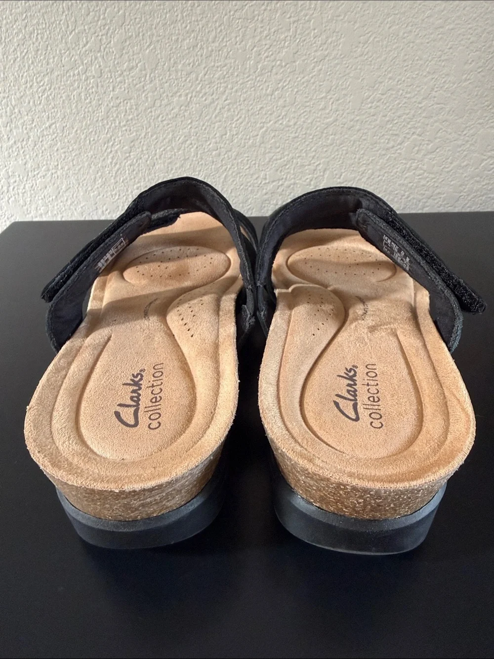 Clarks Calenne Maye Black Leather Flat Sandals
